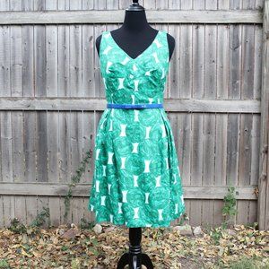 Modcloth 2x All Day Elan dress, green linen